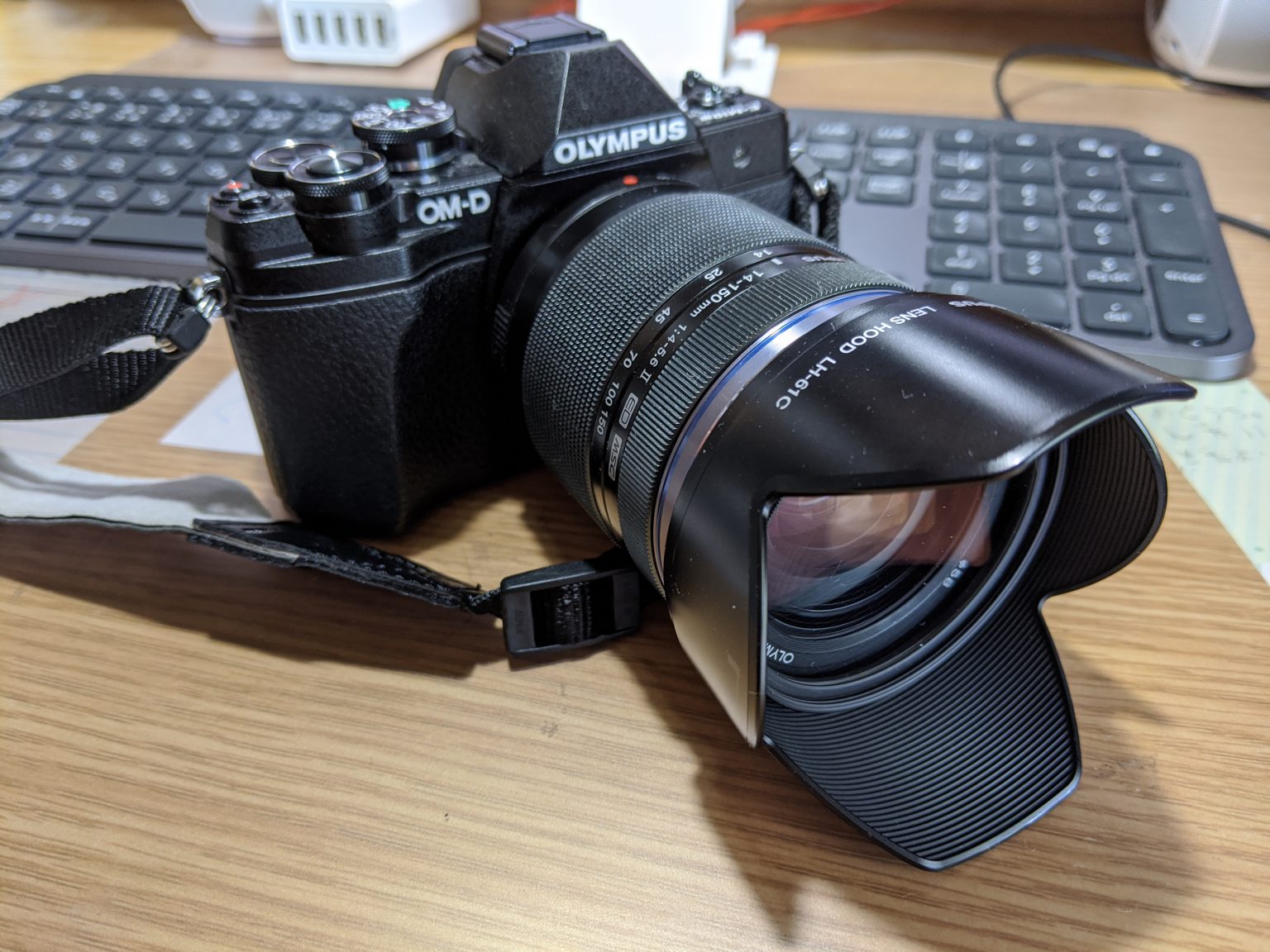 OM-D E-M10 MarkIII 　EZ-M14150F4.0-5.6II